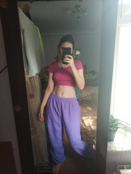 Foto di nudo di fuga di OnlyFans di Moon
