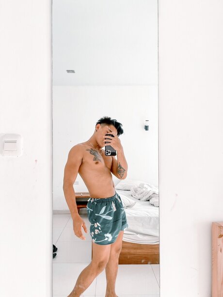 Foto di nudo di fuga di OnlyFans di Adoyakuy