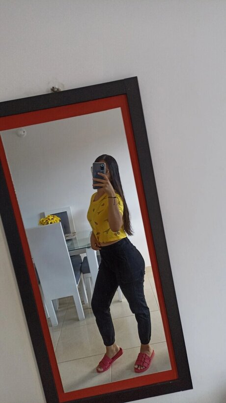 Foto di nudo di fuga di OnlyFans di Luna