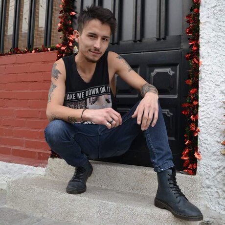 Foto di nudo di fuga di OnlyFans di Tommystark13