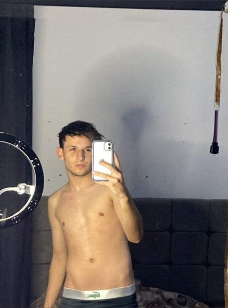 Foto di nudo di fuga di OnlyFans di Isaas De Souza