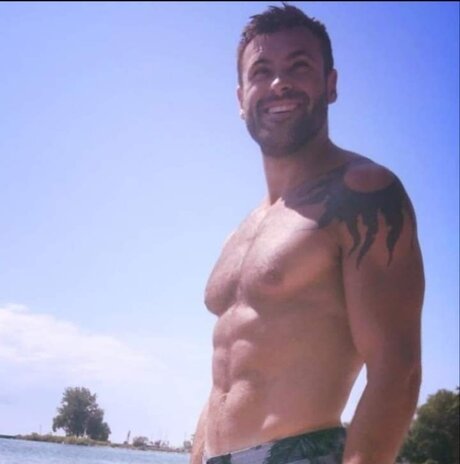 Foto di nudo di fuga di OnlyFans di Phil