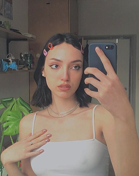Foto di nudo di fuga di OnlyFans di Kristina