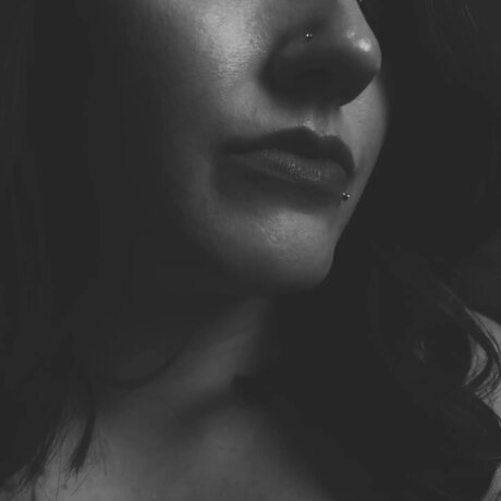 Foto di nudo di fuga di OnlyFans di Lynsey