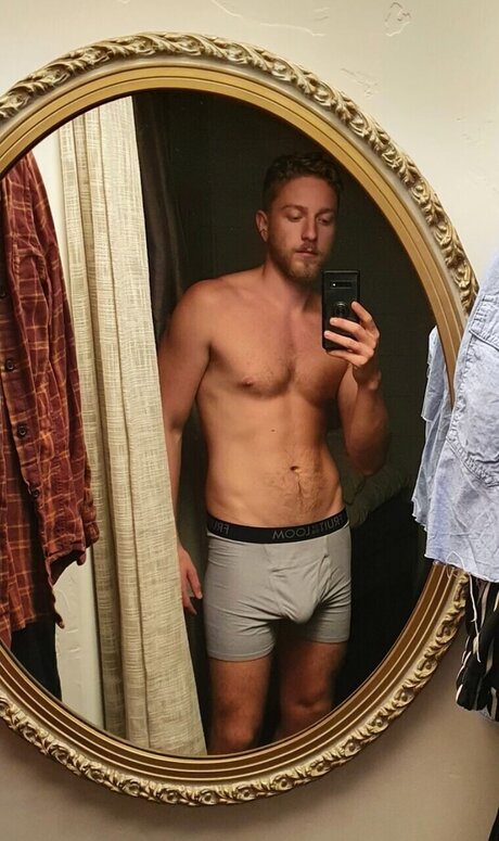 Foto di nudo di fuga di OnlyFans di Marvel
