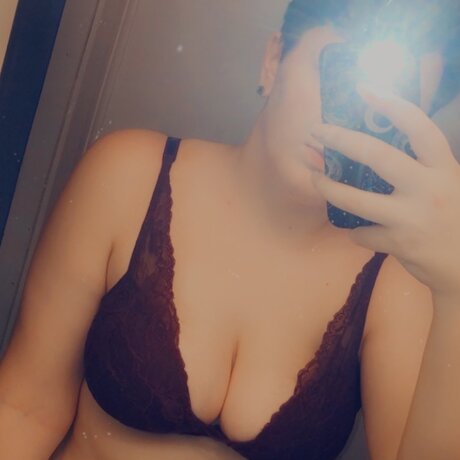 Foto di nudo di fuga di OnlyFans di Amanitamay