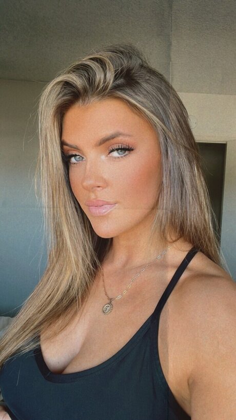 Foto di nudo di fuga di OnlyFans di Taylor Boley