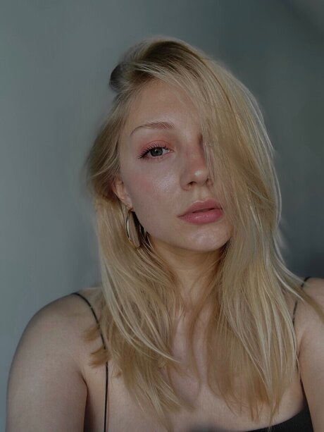 Foto di nudo di fuga di OnlyFans di Hanna