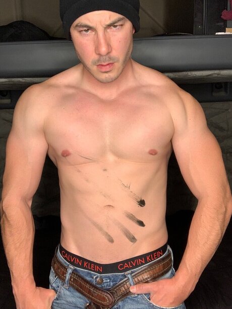 Foto di nudo di fuga di OnlyFans di Arthur Rodriguez