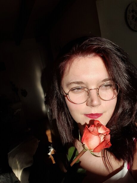 Foto di nudo di fuga di OnlyFans di Rosaly