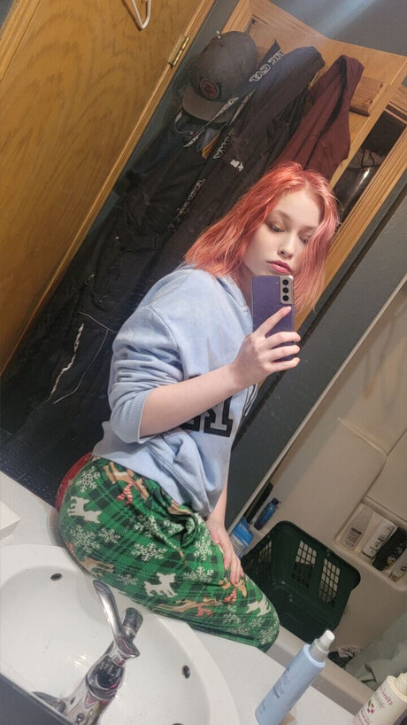 Foto di nudo di fuga di OnlyFans di Nightmare