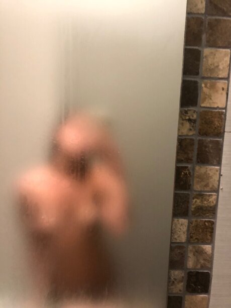 Foto di nudo di fuga di OnlyFans di Arielle Nova