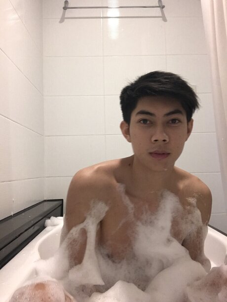 Foto di nudo di fuga di OnlyFans di Mrkit