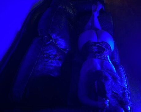 Foto di nudo di fuga di OnlyFans di Rowena Skylarke