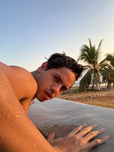Foto di nudo di fuga di OnlyFans di Nojus Graidas