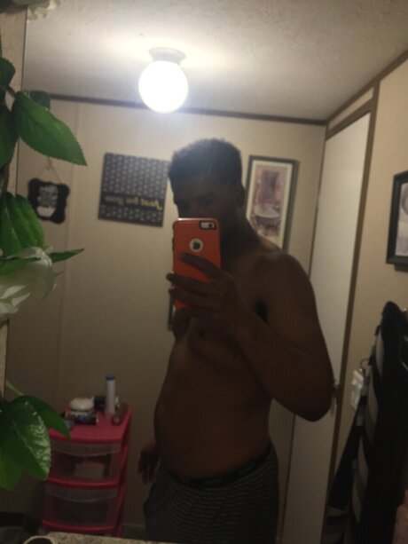Foto di nudo di fuga di OnlyFans di Vante 