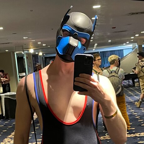 Foto di nudo di fuga di OnlyFans di Growingbull
