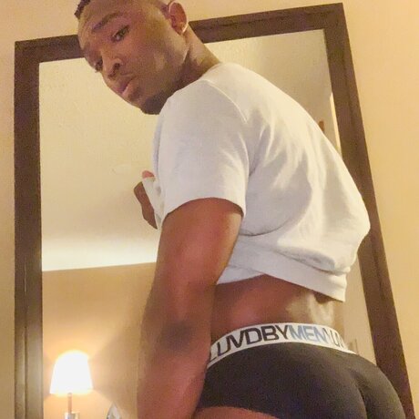 Foto di nudo di fuga di OnlyFans di Joshjae