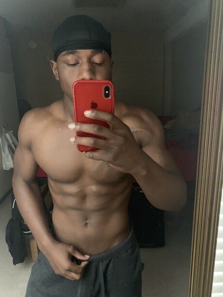 Foto di nudo di fuga di OnlyFans di Hoolate Fator 