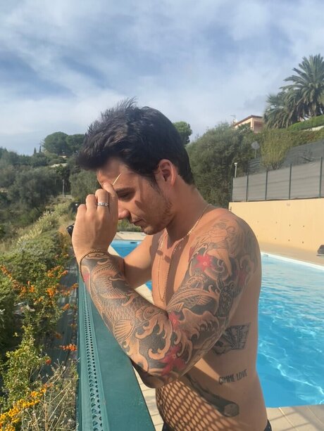 Foto di nudo di fuga di OnlyFans di Longpleasure