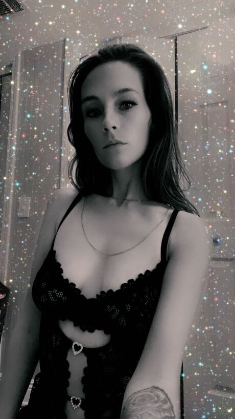 Foto di nudo di fuga di OnlyFans di Nikki