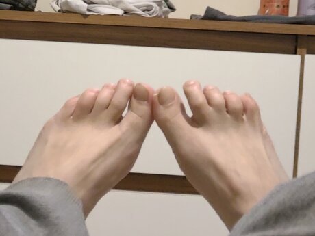 Foto di nudo di fuga di OnlyFans di Only Feets