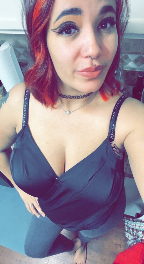 Foto di nudo di fuga di OnlyFans di Celestial Raspberry 