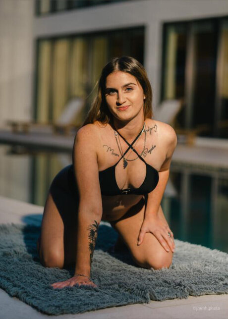 Foto di nudo di fuga di OnlyFans di Crystal