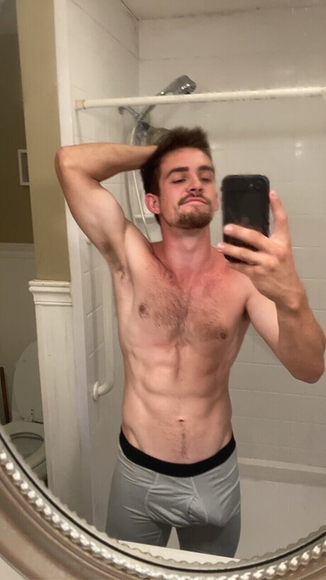 Foto di nudo di fuga di OnlyFans di Daddy