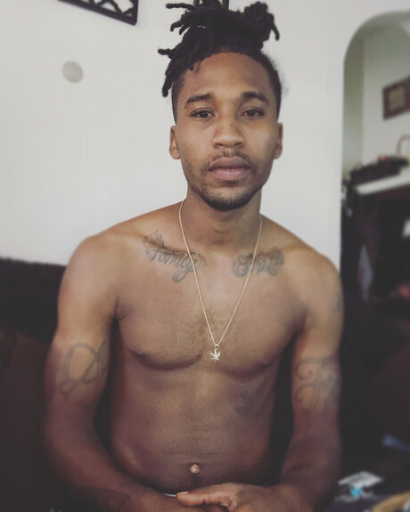 Foto di nudo di fuga di OnlyFans di Gethiighoffme