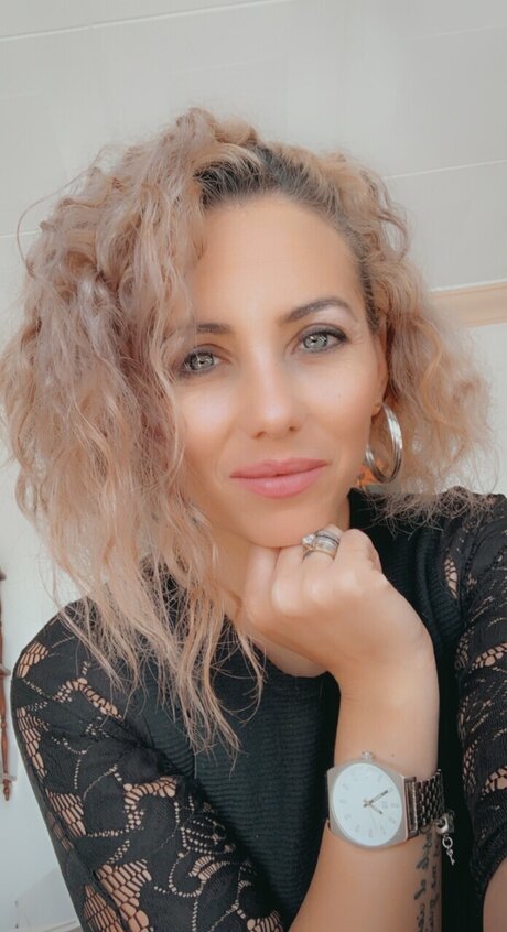 Foto di nudo di fuga di OnlyFans di Love By Lory