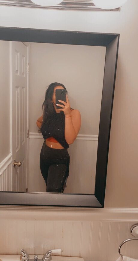 Foto di nudo di fuga di OnlyFans di Luckybby