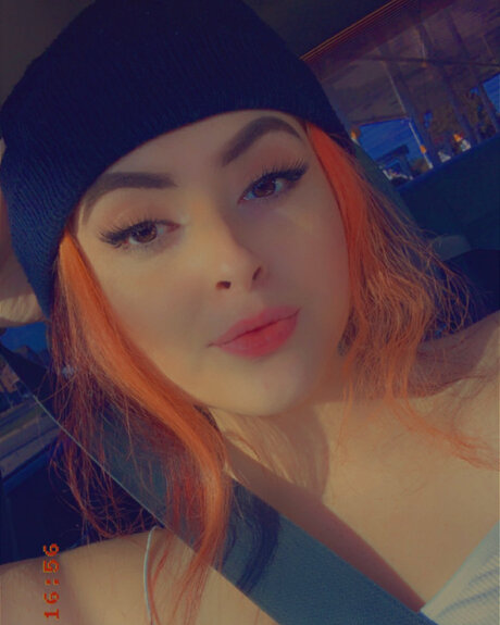 Foto di nudo di fuga di OnlyFans di Jazzy