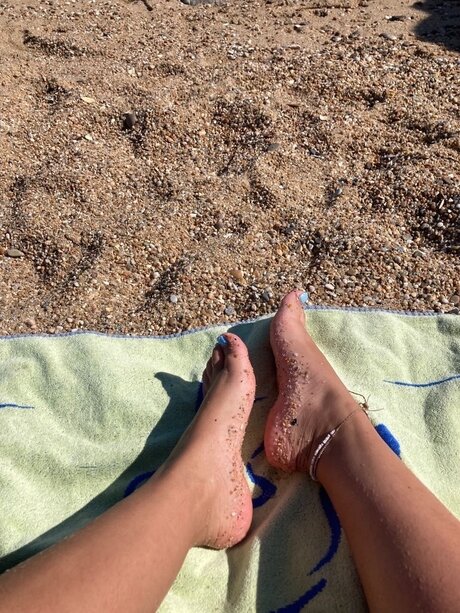 Foto di nudo di fuga di OnlyFans di Yami Feet