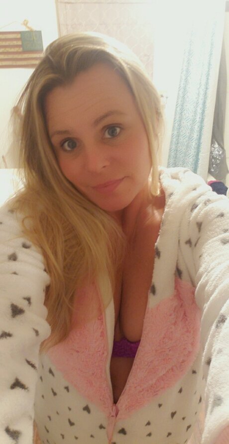 Foto di nudo di fuga di OnlyFans di Autumn Smallwood