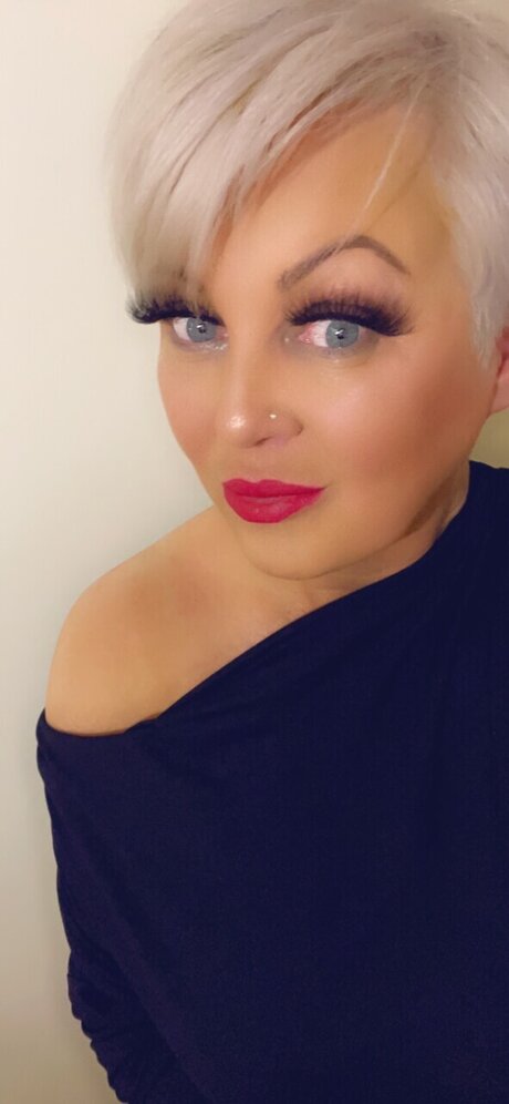 Foto di nudo di fuga di OnlyFans di Missm