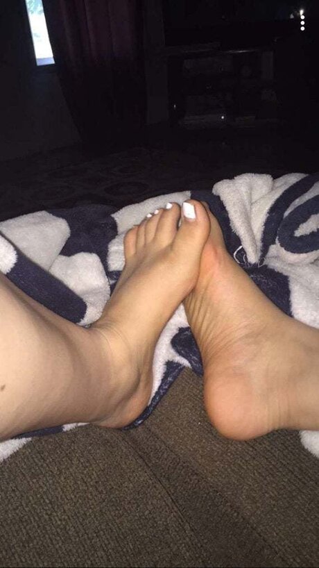 Foto di nudo di fuga di OnlyFans di Imperfect Brat