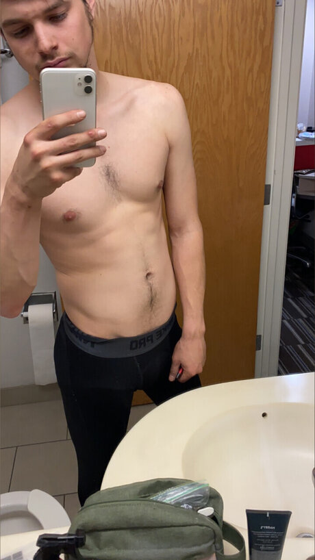 Foto di nudo di fuga di OnlyFans di Dalton