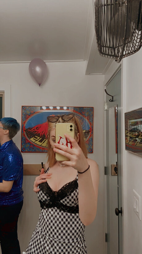 Foto di nudo di fuga di OnlyFans di Jezebel