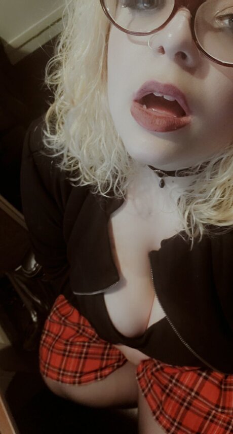 Foto di nudo di fuga di OnlyFans di Krissy