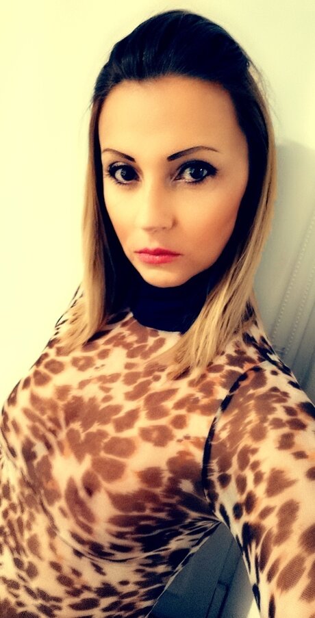 Foto di nudo di fuga di OnlyFans di Maria