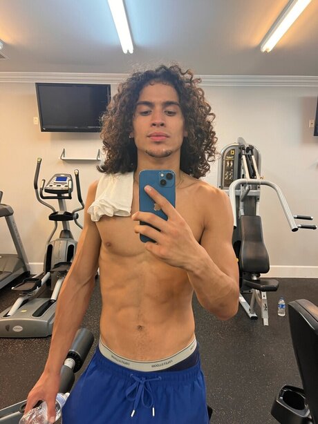 Foto di nudo di fuga di OnlyFans di Javi