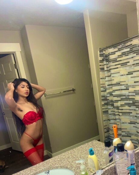 Foto di nudo di fuga di OnlyFans di Libraaababe