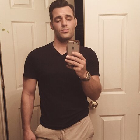 Foto di nudo di fuga di OnlyFans di Jeremy