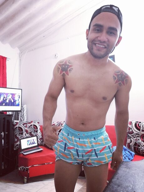 Foto di nudo di fuga di OnlyFans di Vergamin