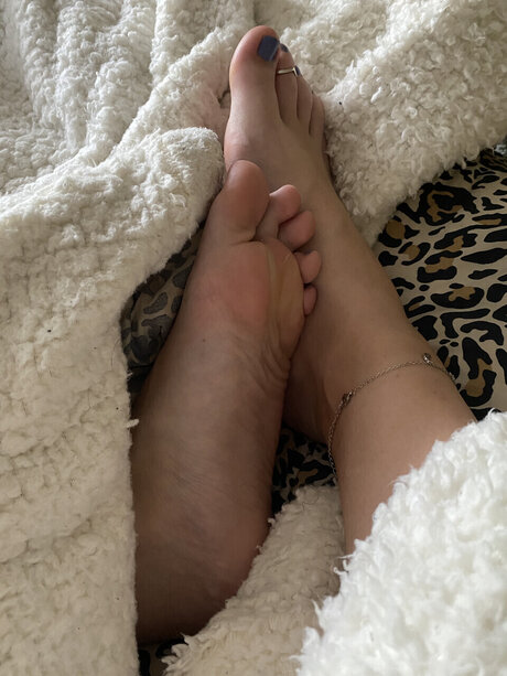 Foto di nudo di fuga di OnlyFans di Pretty Feet 