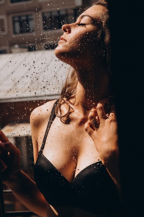 Foto di nudo di fuga di OnlyFans di 
