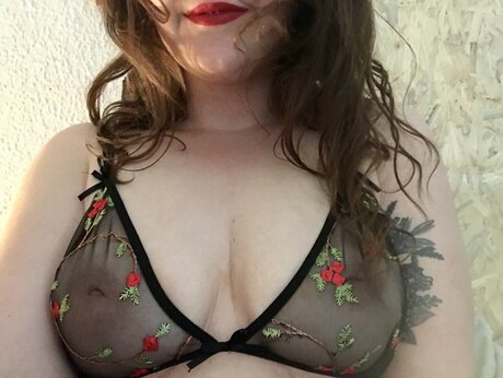 Foto di nudo di fuga di OnlyFans di Babygirl