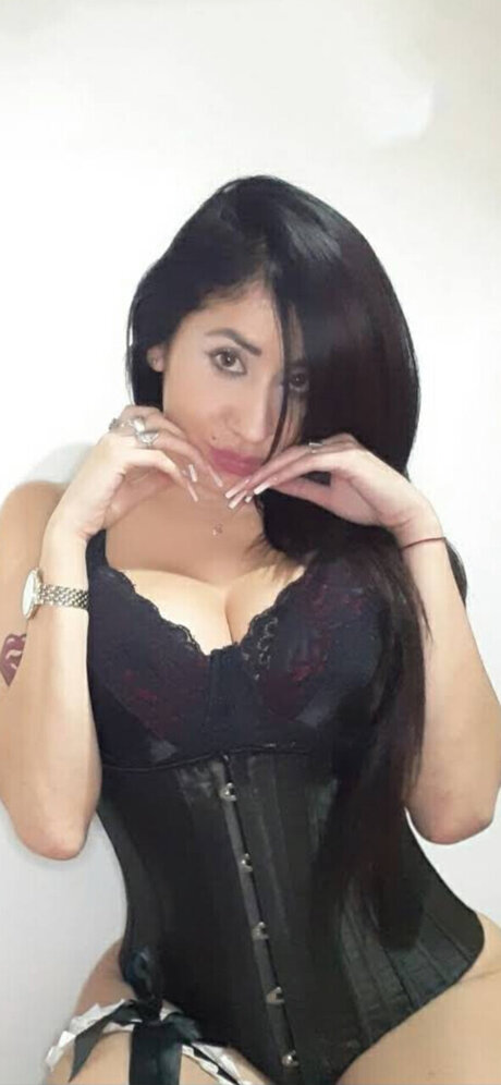 Foto di nudo di fuga di OnlyFans di Vilalita