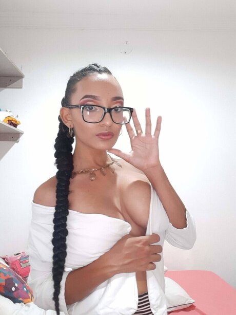 Foto di nudo di fuga di OnlyFans di Vanessa Londoo
